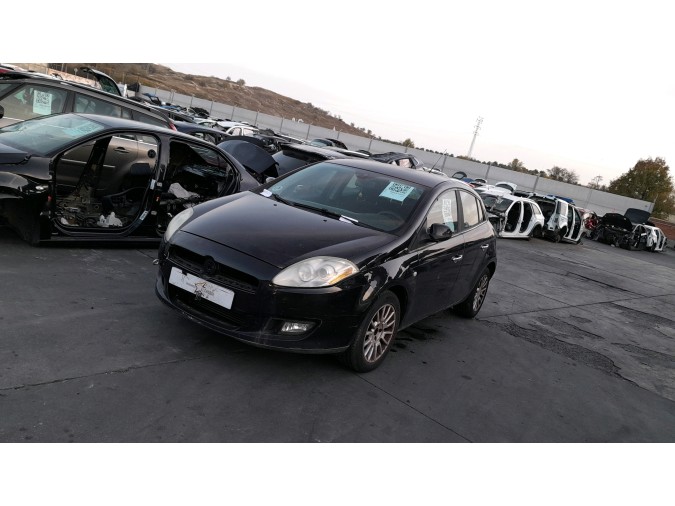 FARO ANTINIEBLA DELANTERO IZQUIERDO FIAT BRAVO 2007