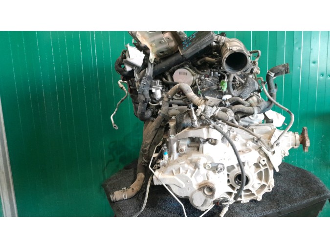 MOTOR CON ACCESORIOS Y CAJA DE CAMBIOS NISSAN QASHQAI 2014