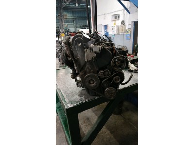 MOTOR CON ACCESORIOS Y CAJA DE CAMBIOS CITROEN BERLINGO 2004