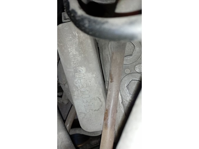 PRETENSOR CINTURÓN DELANTERO DERECHO RENAULT MÉGANE 2004