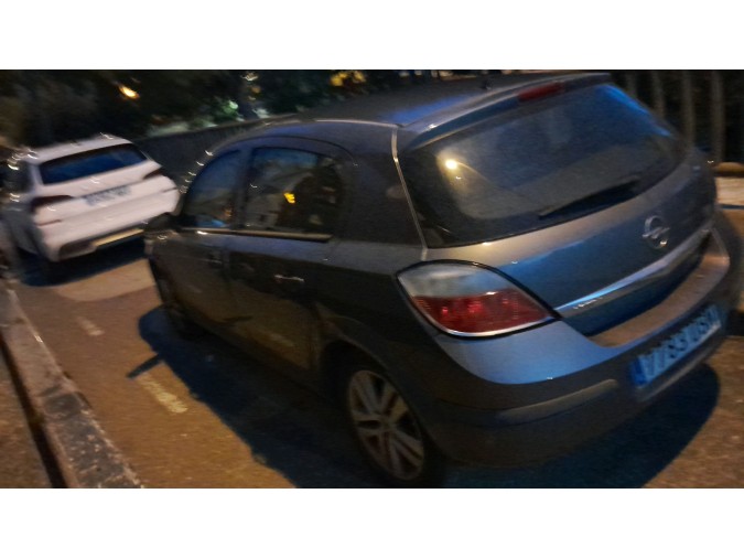 PRETENSOR CINTURÓN DELANTERO IZQUIERDO OPEL ASTRA 2005