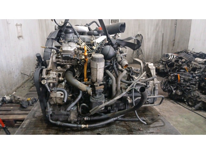 Motor SKODA OCTAVIA 2000