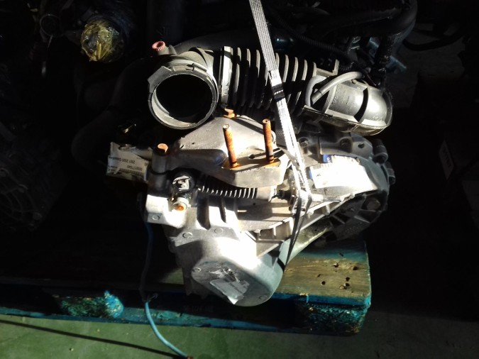CAJA CAMBIOS OPEL VECTRA 2001