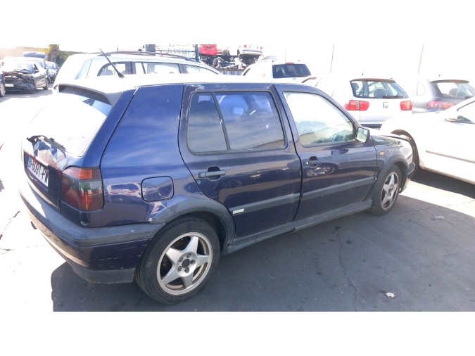 Consola central VOLKSWAGEN GOLF 1995