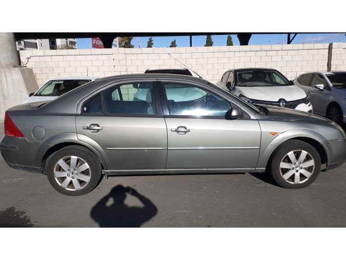 PARAGOLPES DELANTERO FORD MONDEO 2001