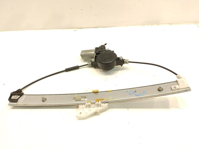 ELEVALUNAS TRASERO IZQUIERDO MAZDA 2 2010