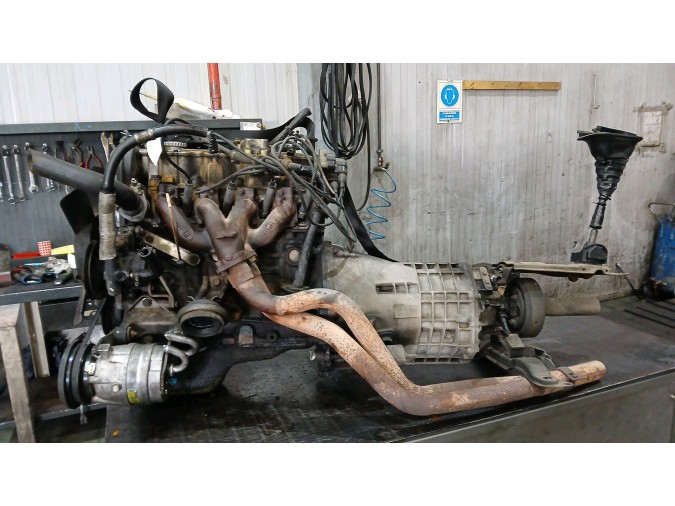 MOTOR CON ACCESORIOS Y CAJA DE CAMBIOS OPEL OMEGA 1989