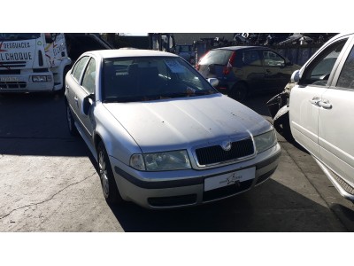Autorradio SKODA OCTAVIA 2002