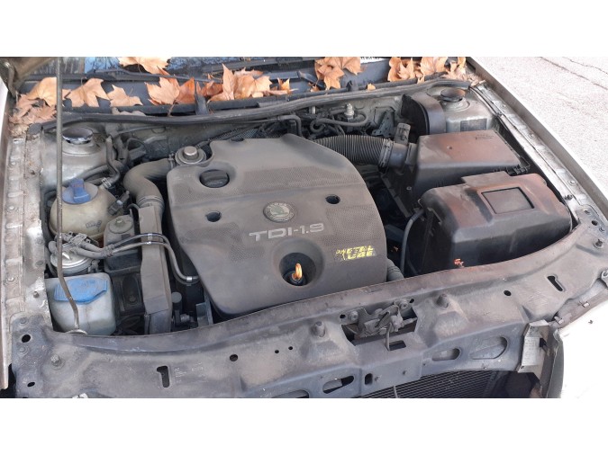 MANDO ELEVALUNAS DELANTERO DERECHO SKODA OCTAVIA 2002