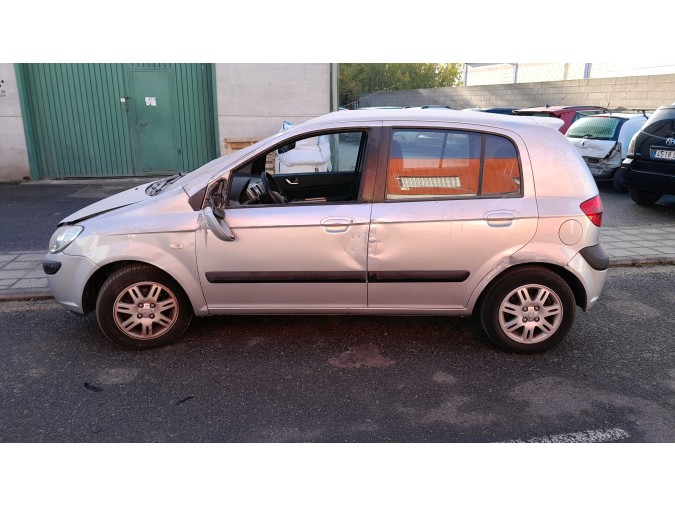 CERRADURA PUERTA TRASERA DERECHA HYUNDAI GETZ 2006