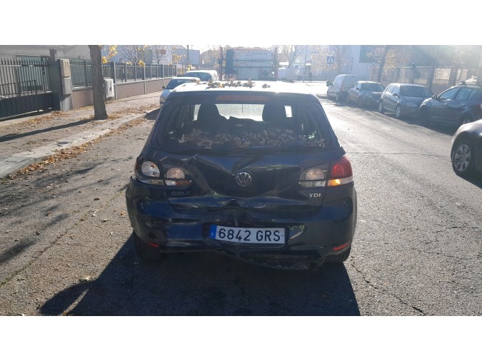 APOYACAB.DL.D.C/TAP. VOLKSWAGEN GOLF 2009