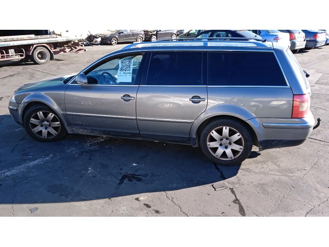 PILOTO TRASERO IZQUIERDO VOLKSWAGEN PASSAT 2004