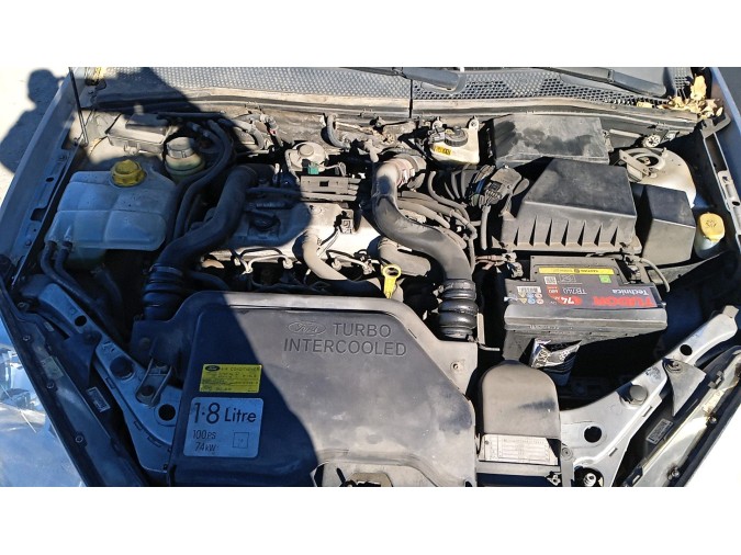 PANEL DELANTERO FORD FOCUS 2004