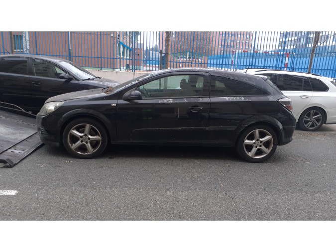 FARO ANTINIEBLA DERECHO OPEL ASTRA GTC 2008