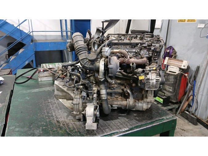 MOTOR CON ACCESORIOS Y CAJA DE CAMBIOS HYUNDAI ACCENT