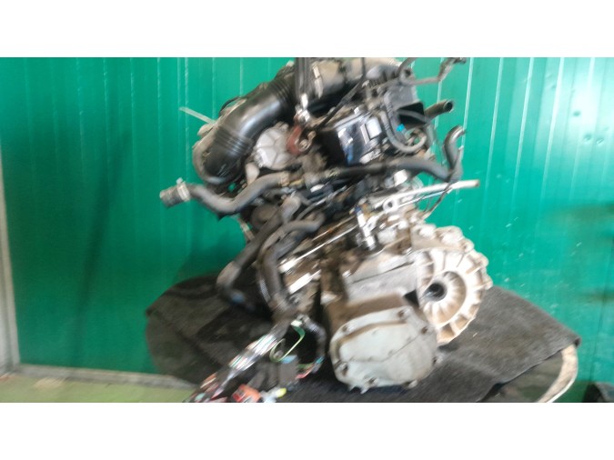 MOTOR CON ACCESORIOS Y CAJA DE CAMBIOS PEUGEOT 308 2009