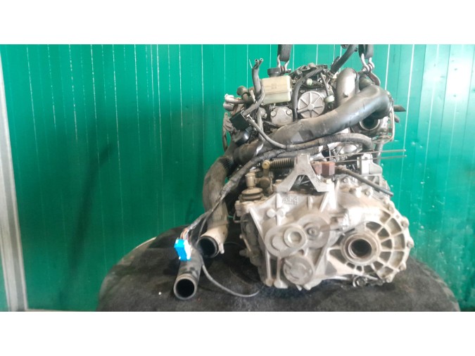MOTOR CON ACCESORIOS Y CAJA DE CAMBIOS MAZDA 5 2006