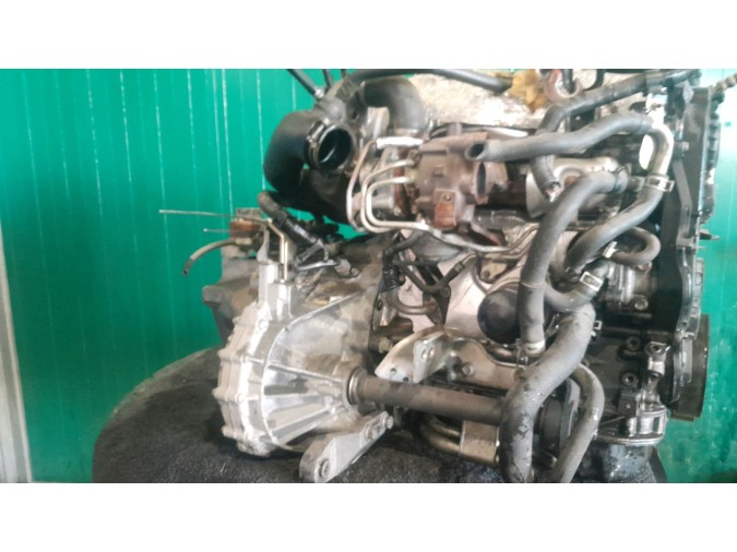 MOTOR CON ACCESORIOS Y CAJA DE CAMBIOS MAZDA 5 2006