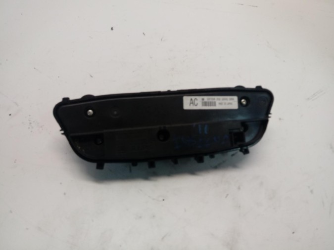 MANDO CALEFACCIÓN SEAT TOLEDO 2011