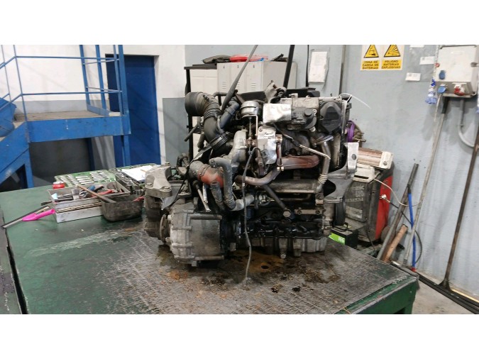 Compresor completo a/c SKODA SUPERB 2009