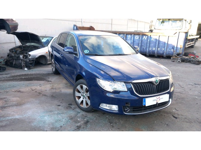 ELEVALUNAS TRASERO IZQUIERDO SKODA SUPERB 2009