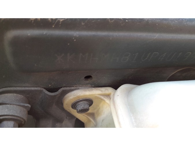 ELEVALUNAS TRASERO DERECHO HYUNDAI TRAJET 2004