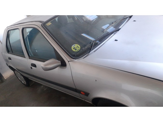 MANDO ELEVALUNAS DELANTERO DERECHO FORD FIESTA 2001