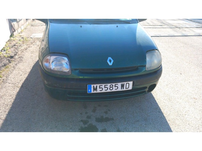 ALETA DELANTERA IZQUIERDA RENAULT CLIO 1998