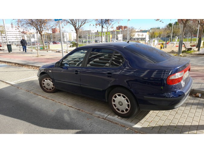 PARAGOLPES TRASERO SEAT TOLEDO 2000