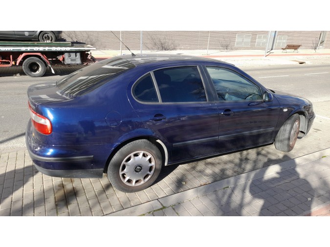 PARAGOLPES TRASERO SEAT TOLEDO 2000