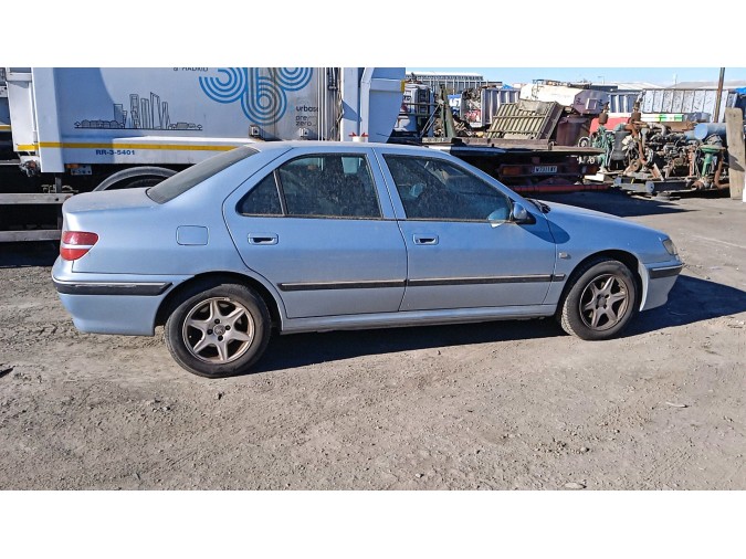 PRETENSOR CINTURÓN DELANTERO DERECHO PEUGEOT 406 2002