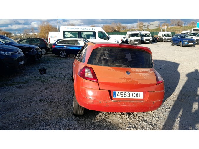 Autorradio RENAULT MÉGANE 2004
