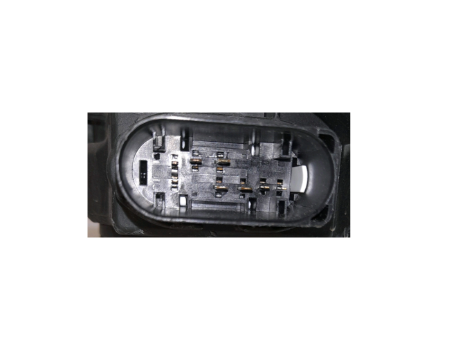 FARO DELANTERO DERECHO FORD FOCUS 2011