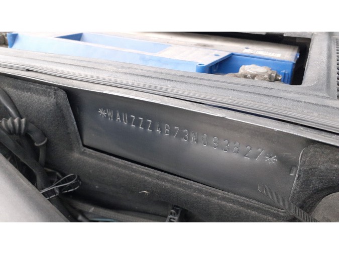 MANDO ELEVALUNAS DELANTERO DERECHO AUDI A6 2003