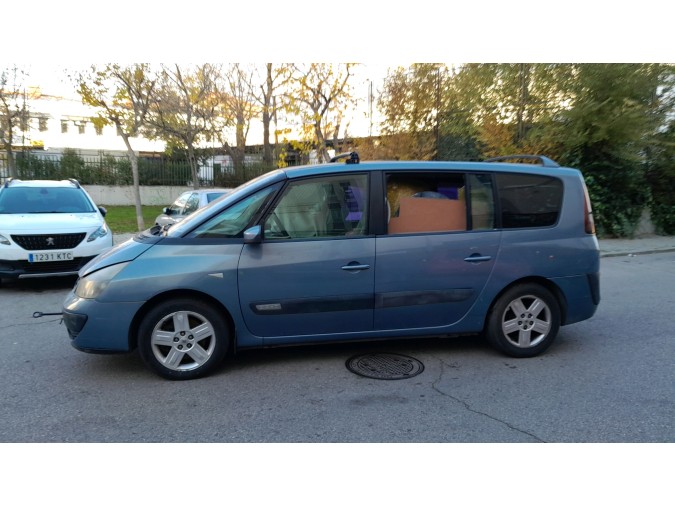 FARO ANTINIEBLA DELANTERO DERECHO RENAULT ESPACE 2004