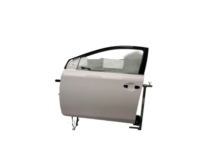 PUERTA DELANTERA IZQUIERDA  TOYOTA AURIS BLANCA 2015