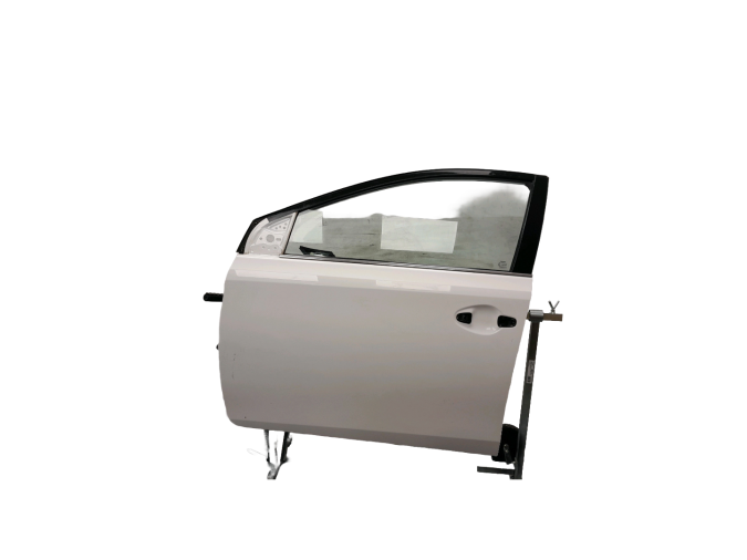 PUERTA DELANTERA IZQUIERDA  TOYOTA AURIS BLANCA 2015