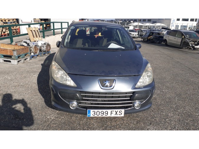 FARO ANTINIEBLA PEUGEOT 307 2007