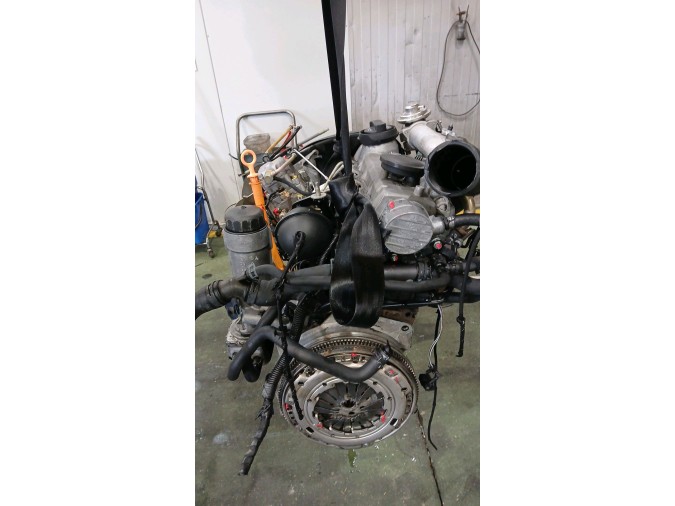 Motor VOLKSWAGEN GOLF 2000