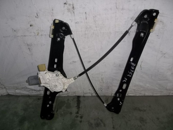 ELEVALUNAS DELANTERO DERECHO BMW SERIE 3 2006