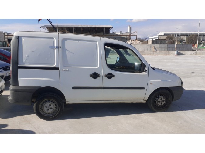 CERRADURA PUERTA TRASERA IZQUIERDA FIAT DOBLÒ 2003
