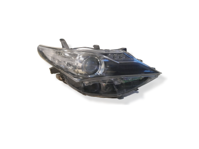 FARO DELANTERO DERECHO TOYOTA AURIS 2015