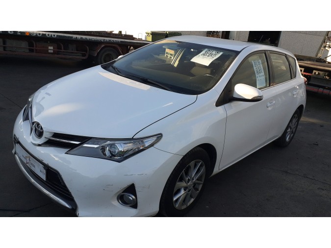 CERRADURA PORTON TRASERO TOYOTA AURIS 2015