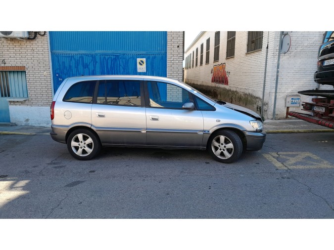 PANEL DELANTERO OPEL ZAFIRA 2004