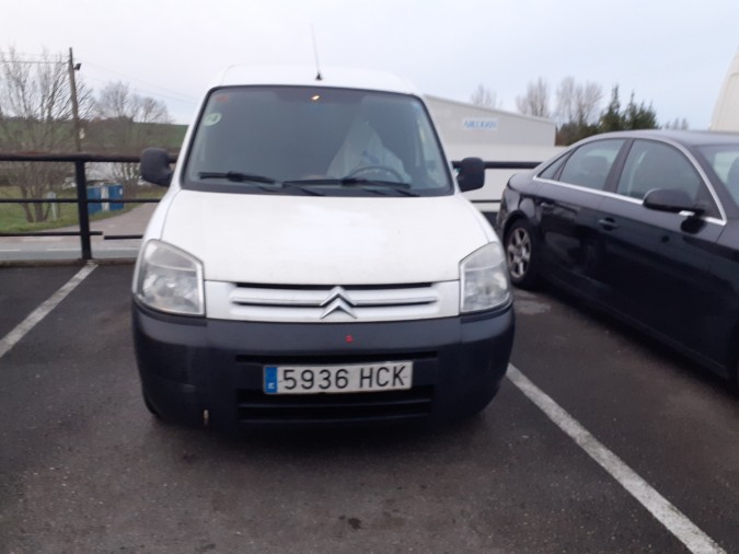 GANCHO CERRAD.CAPO CITROEN BERLINGO 2011