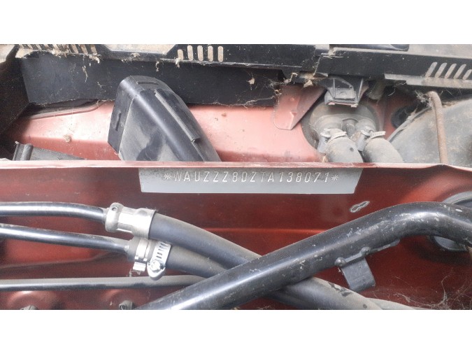 CERRADURA PUERTA TRASERA DERECHA AUDI 1996