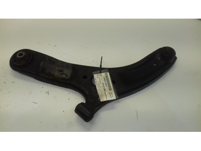 BRAZO SUSPENSION INFERIOR DELANTERO IZQUIERDO HYUNDAI I20 2014