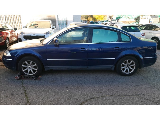 AIRBAG SUPERIOR LATERAL IZQUIERDO VOLKSWAGEN BASSAT 109 TDI 6V 2004