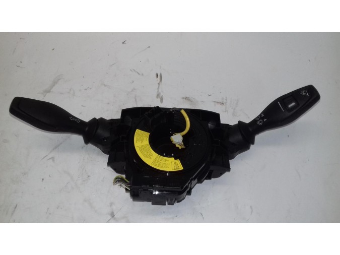 MANDO MULTIFUNCION FORD FIESTA 2017