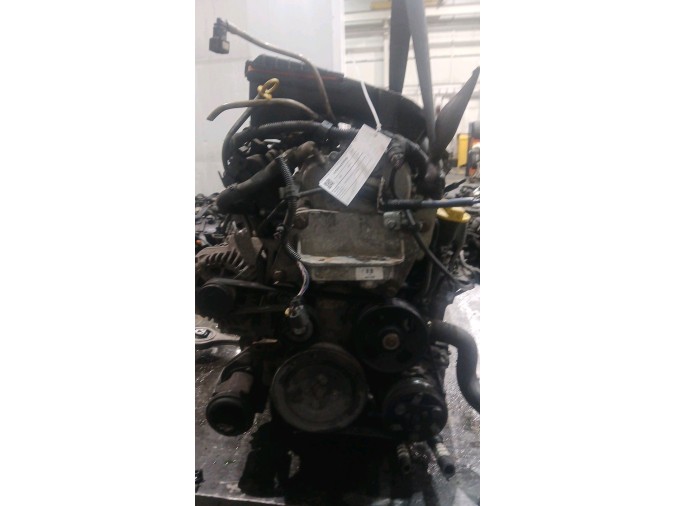 MOTOR CON ACCESORIOS Y CAJA DE CAMBIOS FIAT PUNTO 2007